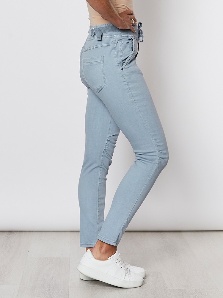 Stretch Denim Jogger Jean