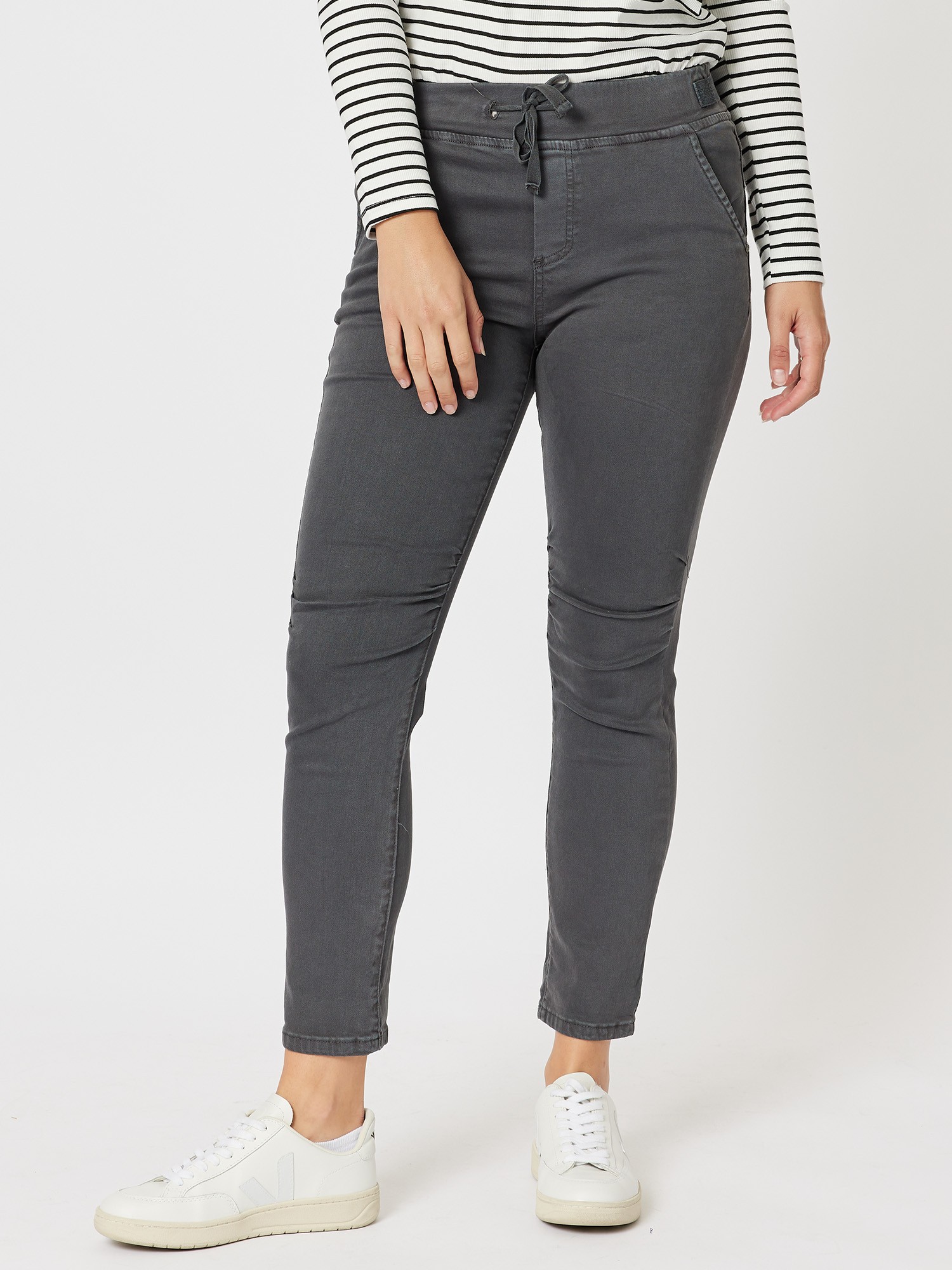 Stretch Denim Jogger Jean