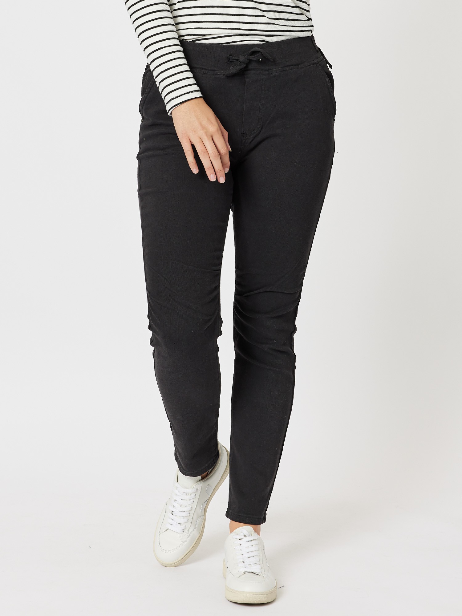 Stretch Denim Jogger Jean