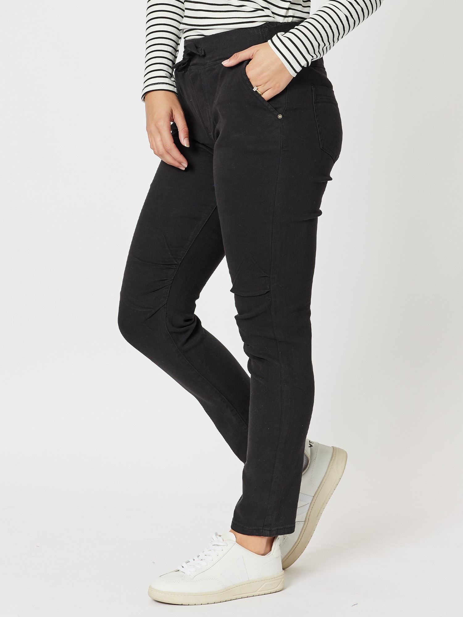 Stretch Denim Jogger Jean