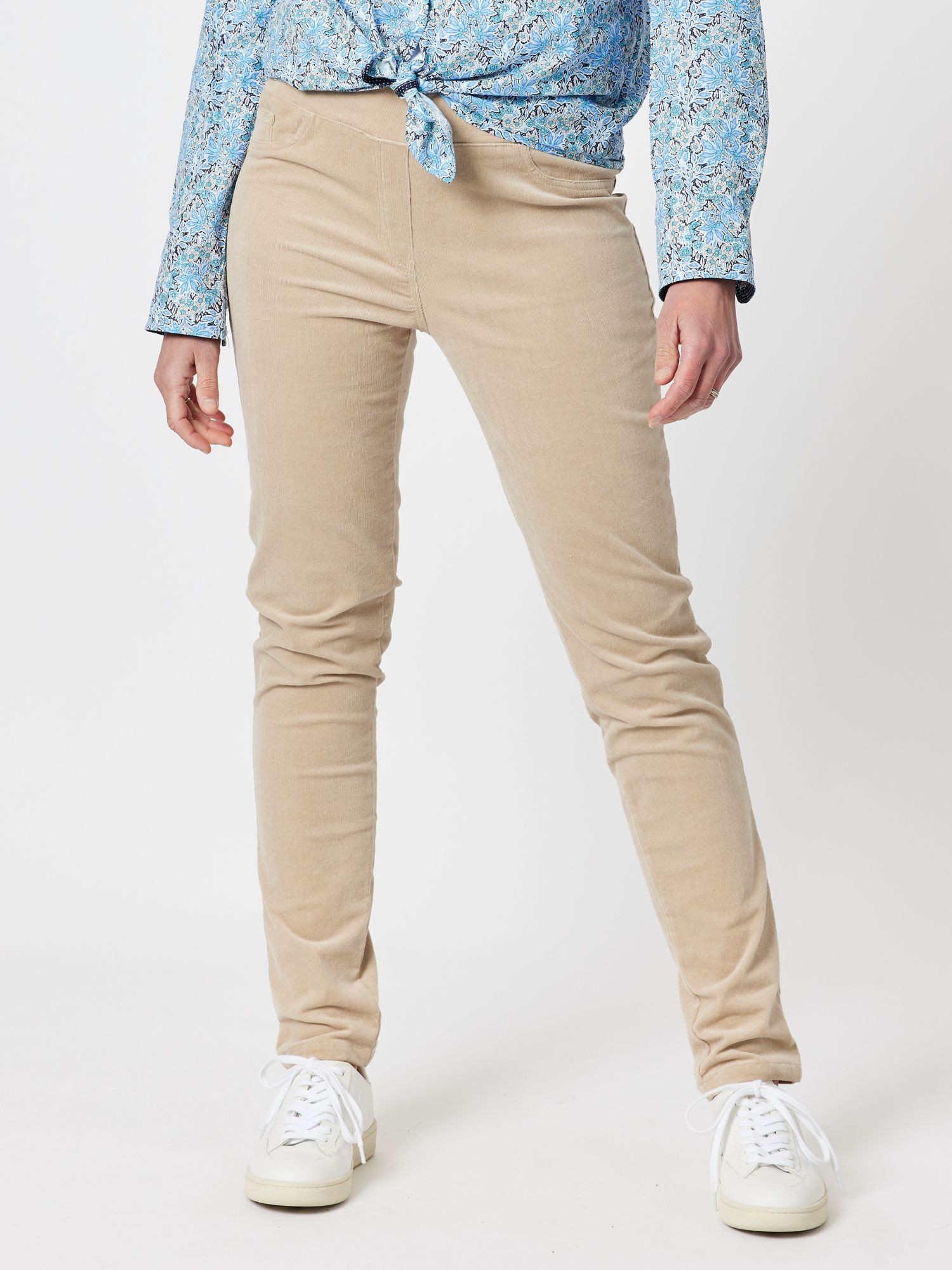 Stretch Pinwale Cord Pant