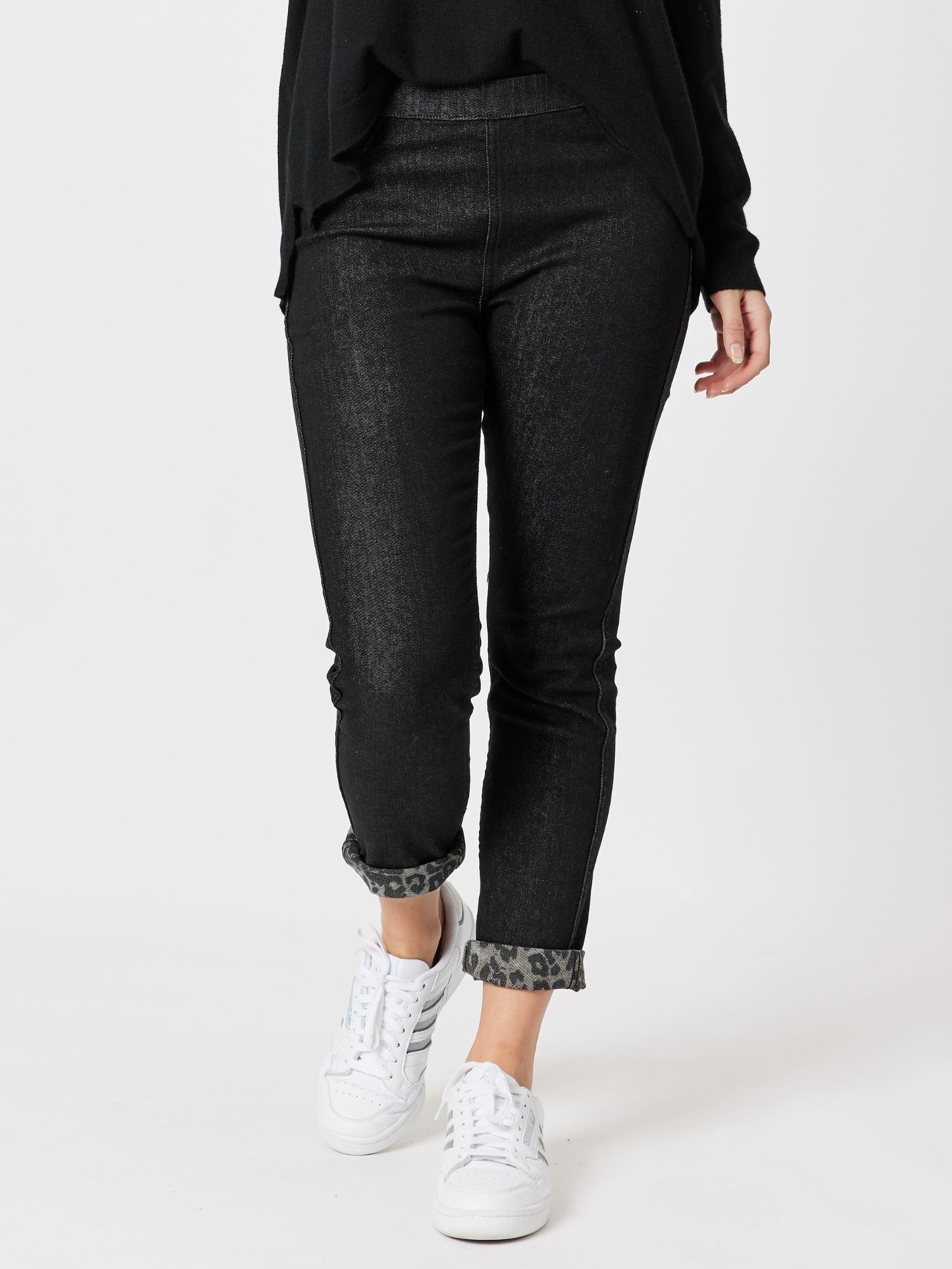 Black Reversible Jean