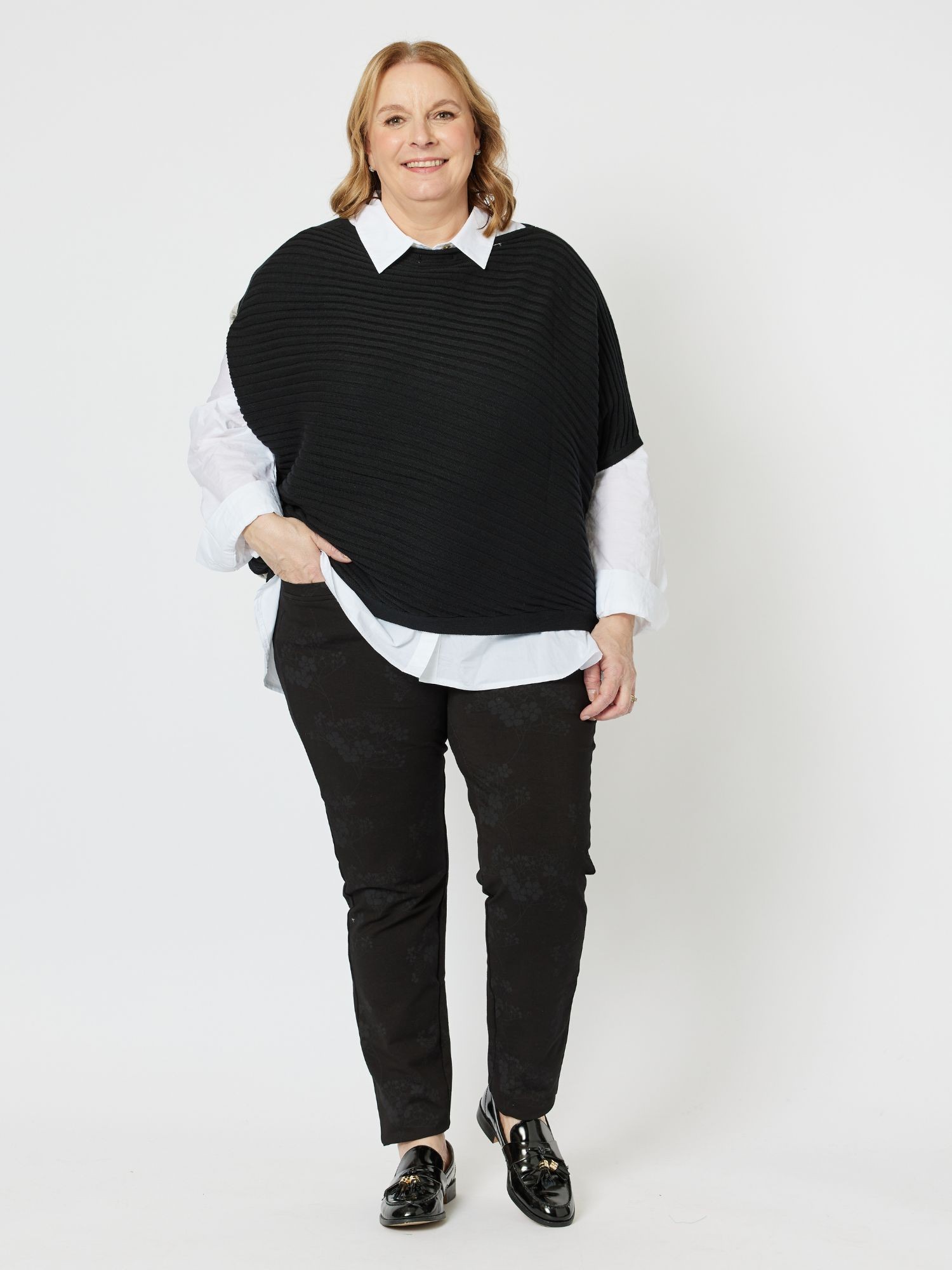 Monochrome Asymetric Knit