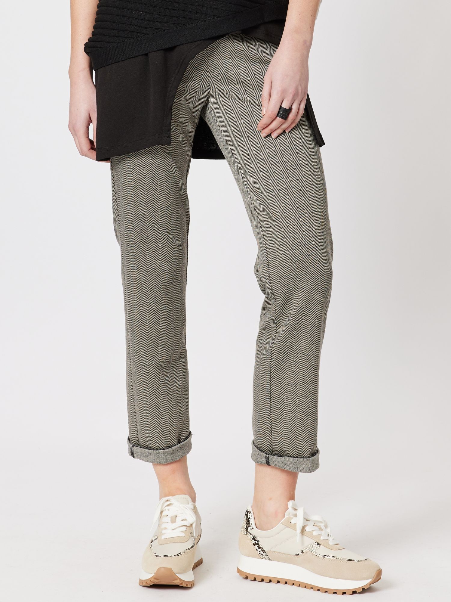 Herringbone Pull On Pant