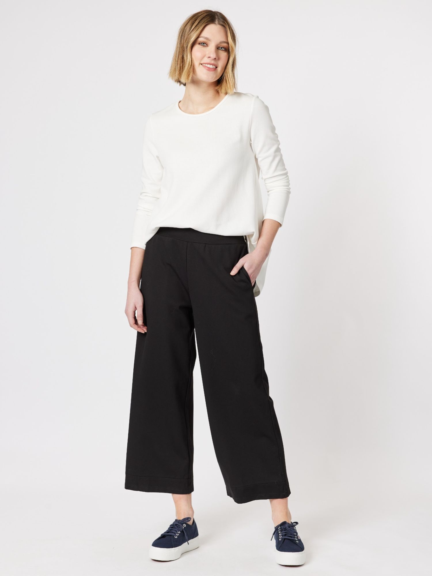 Kimmy Ponti Wide Leg Pant