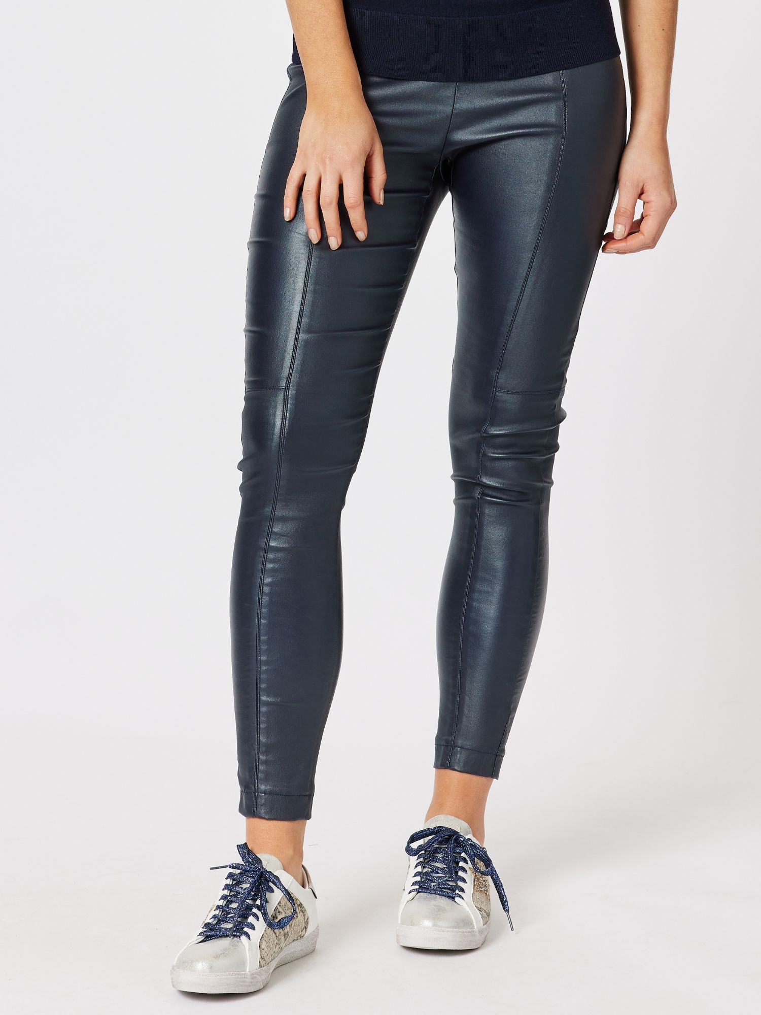 Leigh Pull On Wet Look Pant