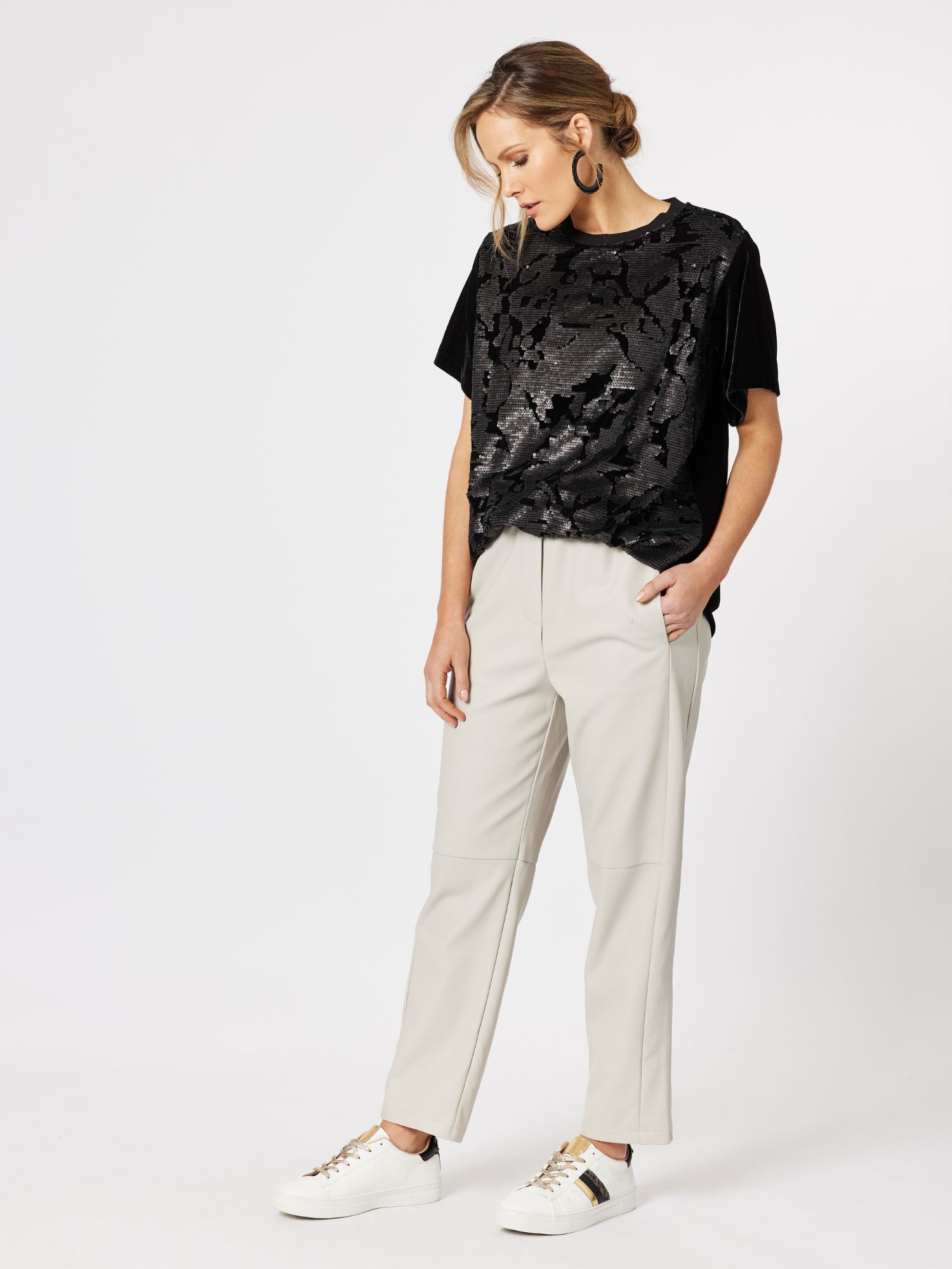 Vegan Leather Pull On Pant