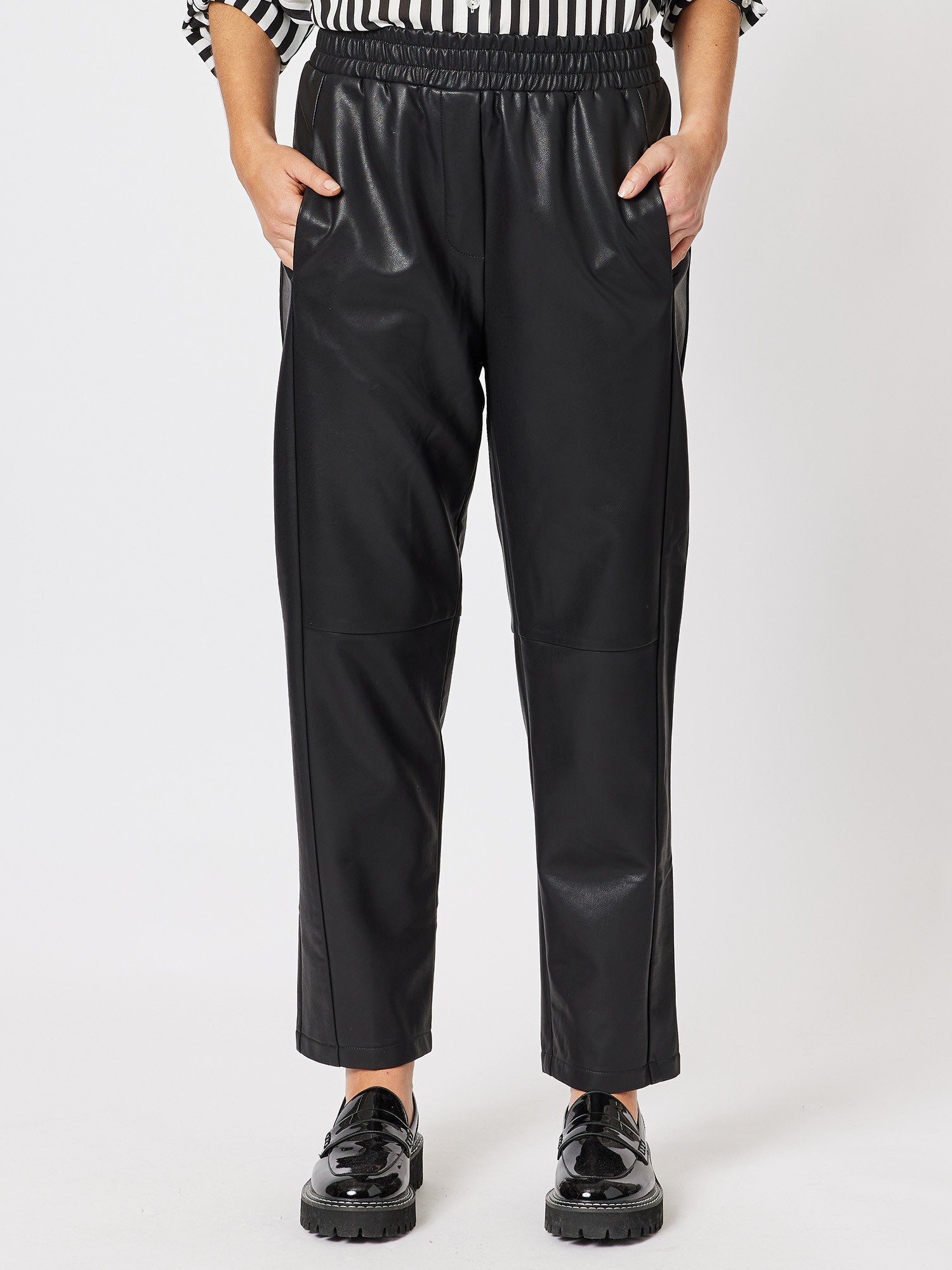 Vegan Leather Pull On Pant